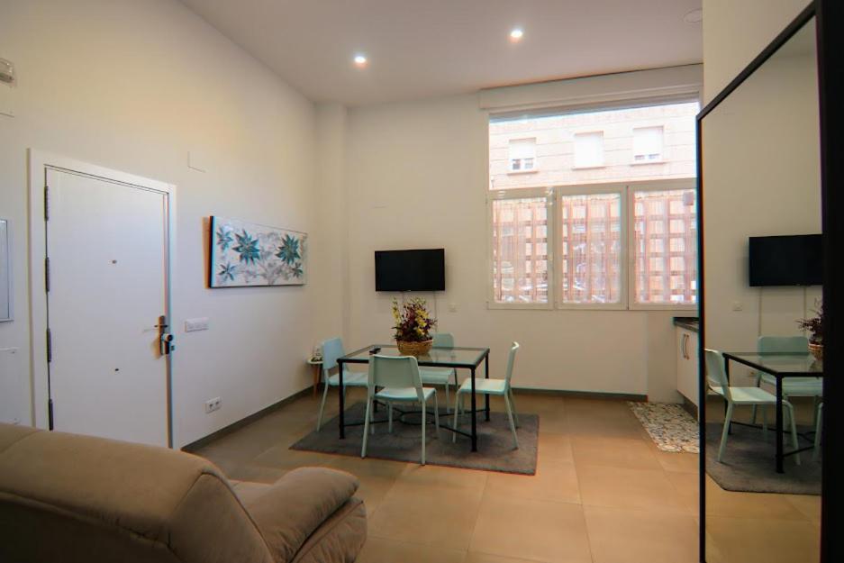 Luminoso Apartamento En El Corazon De Triana Apartment Sevilla Bagian luar foto