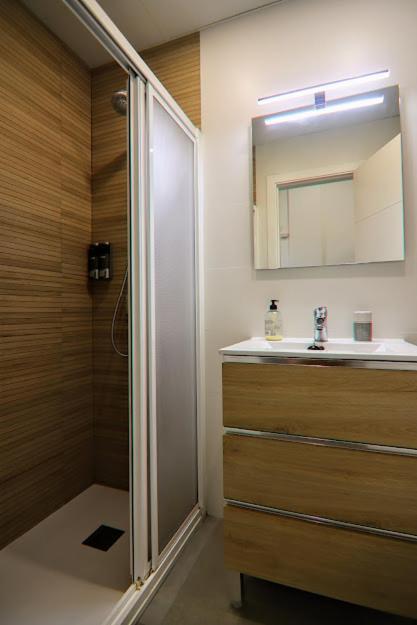 Luminoso Apartamento En El Corazon De Triana Apartment Sevilla Bagian luar foto