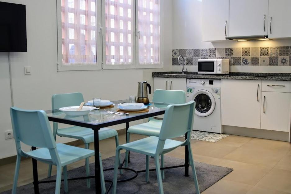 Luminoso Apartamento En El Corazon De Triana Apartment Sevilla Bagian luar foto